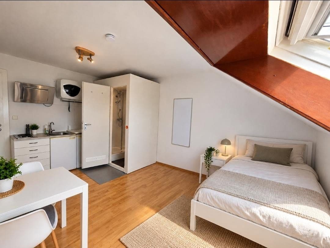 Prodej bytu 1+1 18 m², Werfmershalde 12, Stuttgart, Bádensko-Württembersko Prodej bytu 1+1 18 m², Werfmershalde 12, Stuttgart, Bádensko-Württembersko