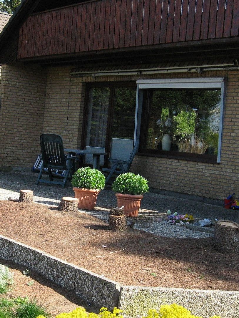 Prodej domu 117 m², pozemek 870 m², Hauptstraße 6a, Fredesdorf, Šlesvicko-Holštýnsko Prodej domu 117 m², pozemek 870 m², Hauptstraße 6a, Fredesdorf, Šlesvicko-Holštýnsko