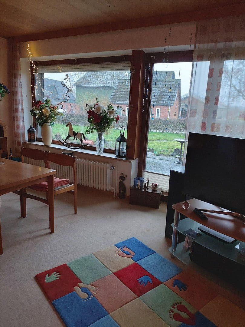 Prodej domu 117 m², pozemek 870 m², Hauptstraße 6a, Fredesdorf, Šlesvicko-Holštýnsko Prodej domu 117 m², pozemek 870 m², Hauptstraße 6a, Fredesdorf, Šlesvicko-Holštýnsko