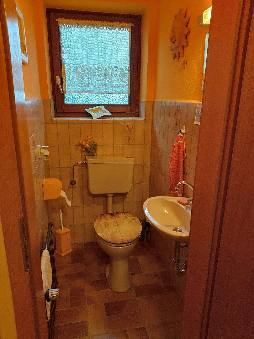 Prodej domu 117 m², pozemek 870 m², Hauptstraße 6a, Fredesdorf, Šlesvicko-Holštýnsko Prodej domu 117 m², pozemek 870 m², Hauptstraße 6a, Fredesdorf, Šlesvicko-Holštýnsko