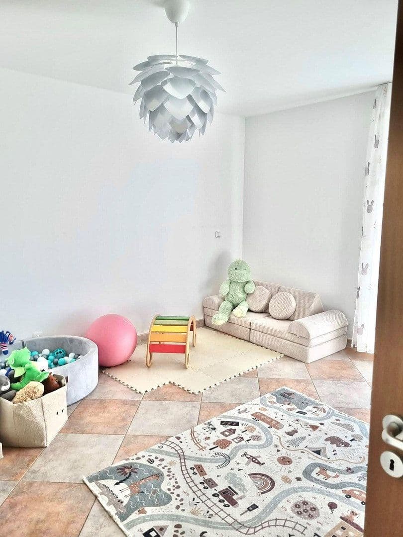 Prodej bytu 4+1 132 m², Rüsselsheim am Main, Hessen Prodej bytu 4+1 132 m², Rüsselsheim am Main, Hessen