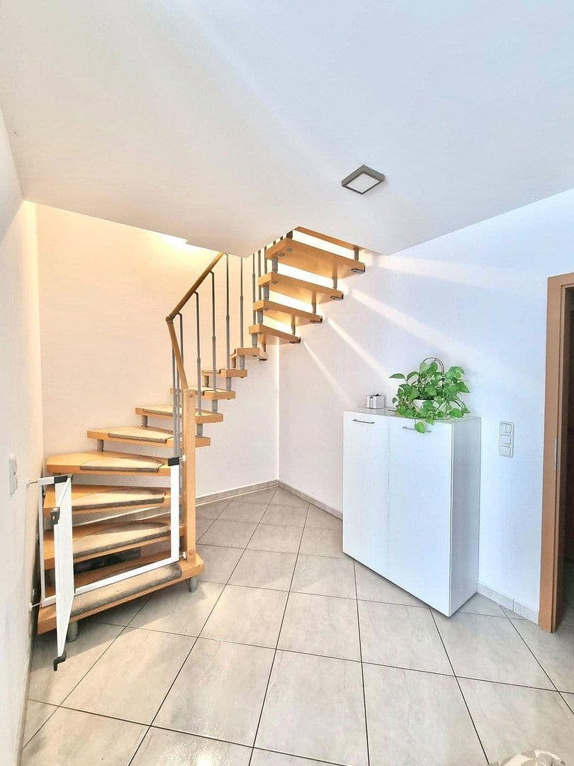 Prodej bytu 4+1 132 m², Rüsselsheim am Main, Hessen Prodej bytu 4+1 132 m², Rüsselsheim am Main, Hessen