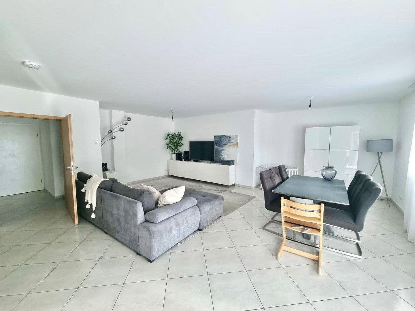 Prodej bytu 4+1 132 m², Rüsselsheim am Main, Hessen Prodej bytu 4+1 132 m², Rüsselsheim am Main, Hessen
