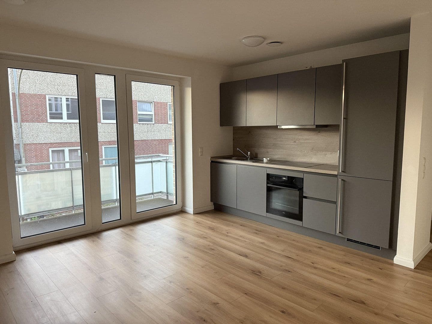 Pronájem bytu 2+1 49 m², Schauenburger Str. 10, Pinneberg, Šlesvicko-Holštýnsko Pronájem bytu 2+1 49 m², Schauenburger Str. 10, Pinneberg, Šlesvicko-Holštýnsko