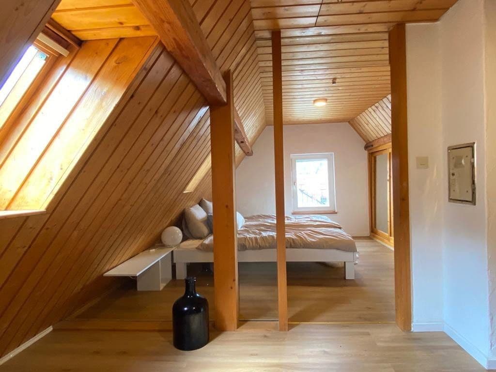 Pronájem domu 56 m², pozemek 90 m², Kohlweilerstr. 7, Albstadt, Bádensko-Württembersko Pronájem domu 56 m², pozemek 90 m², Kohlweilerstr. 7, Albstadt, Bádensko-Württembersko