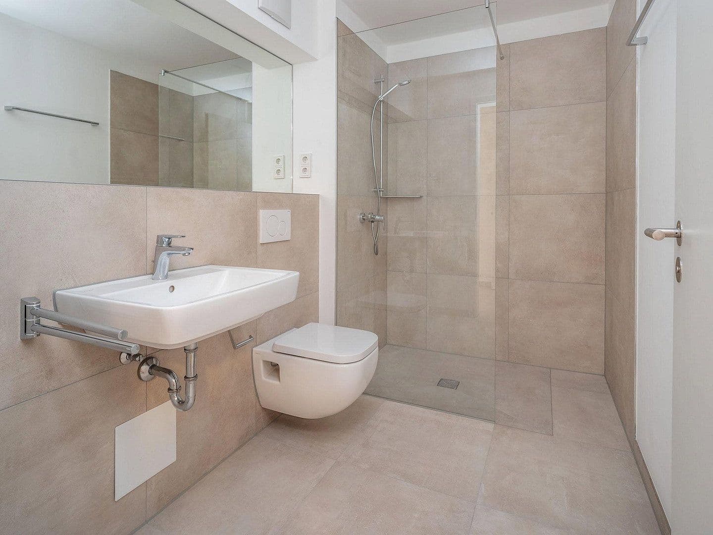 Prodej bytu 2+1 59 m², Parsdorf, Bavorsko Prodej bytu 2+1 59 m², Parsdorf, Bavorsko