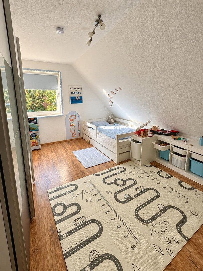Prodej domu 120 m², pozemek 418 m², Halstenbek, Šlesvicko-Holštýnsko Prodej domu 120 m², pozemek 418 m², Halstenbek, Šlesvicko-Holštýnsko