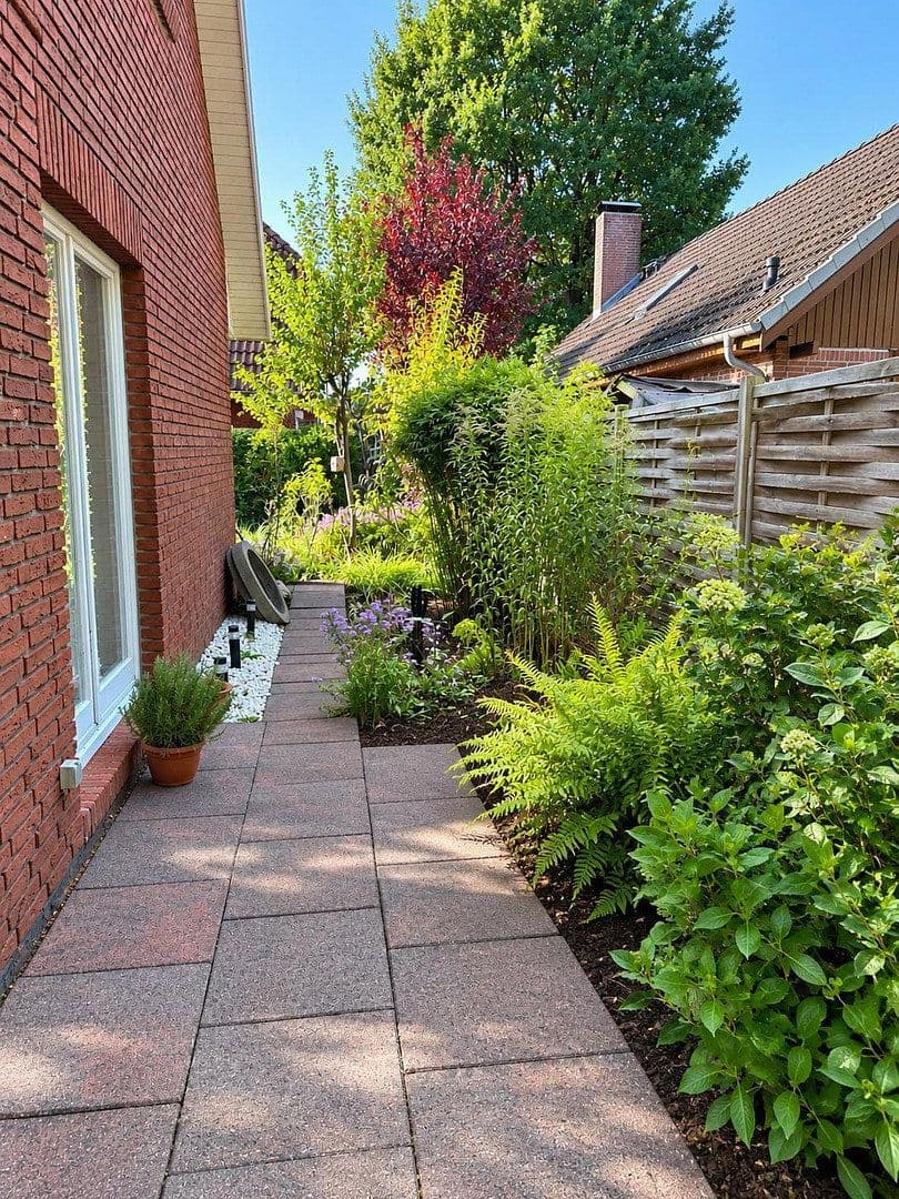 Prodej domu 120 m², pozemek 418 m², Halstenbek, Šlesvicko-Holštýnsko Prodej domu 120 m², pozemek 418 m², Halstenbek, Šlesvicko-Holštýnsko