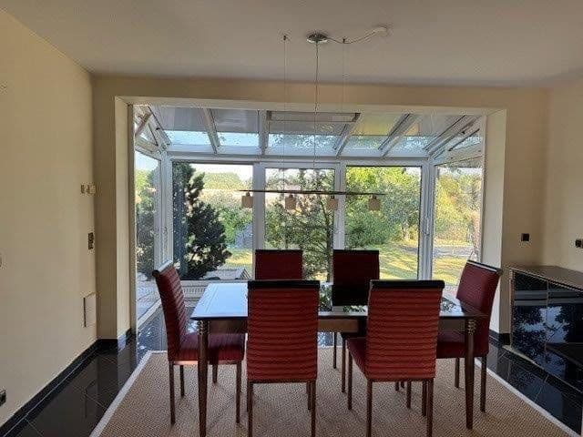 Pronájem domu 180 m², pozemek 950 m², Karben, Hessen Pronájem domu 180 m², pozemek 950 m², Karben, Hessen