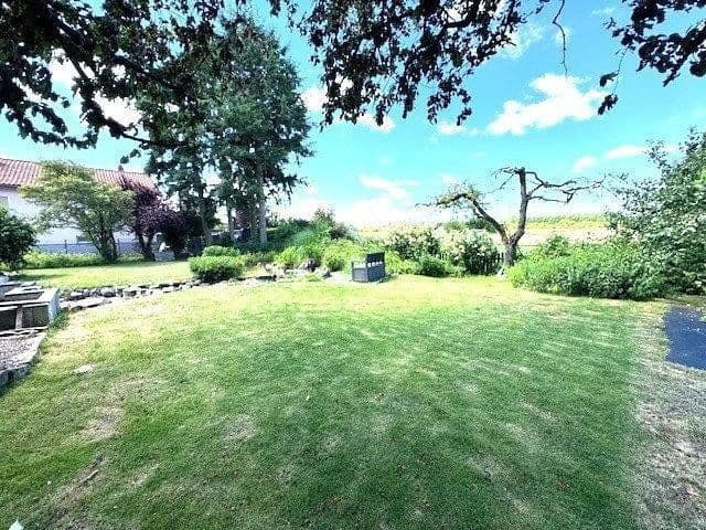Pronájem domu 180 m², pozemek 950 m², Karben, Hessen Pronájem domu 180 m², pozemek 950 m², Karben, Hessen