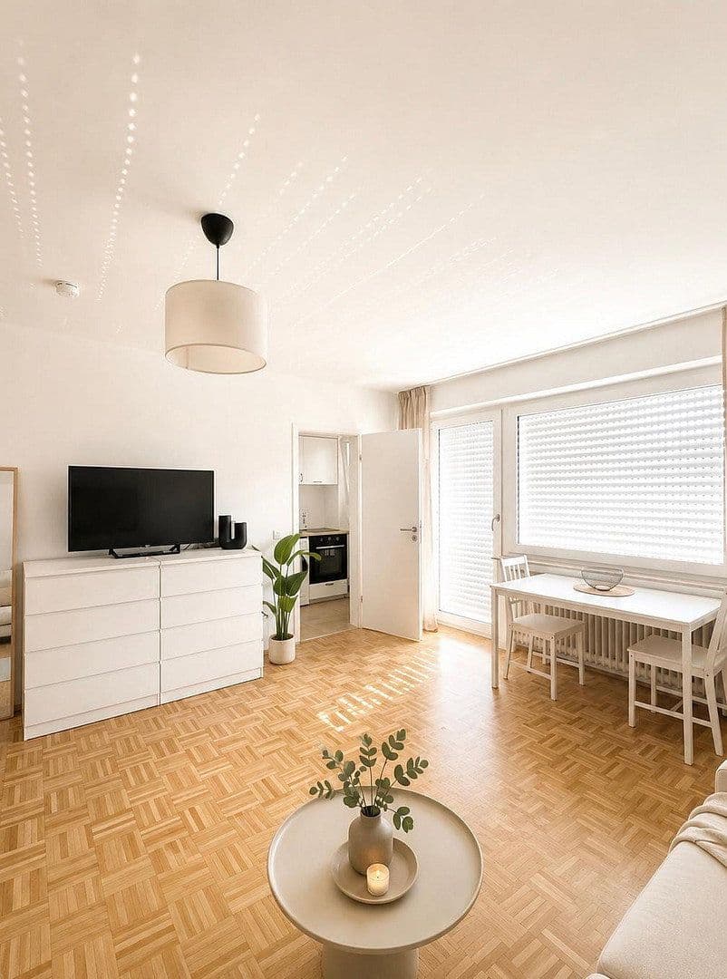 Prodej bytu 1+1 36 m², Eibenstraße 6, Düsseldorf, Severní Porýní-Vestfálsko Prodej bytu 1+1 36 m², Eibenstraße 6, Düsseldorf, Severní Porýní-Vestfálsko
