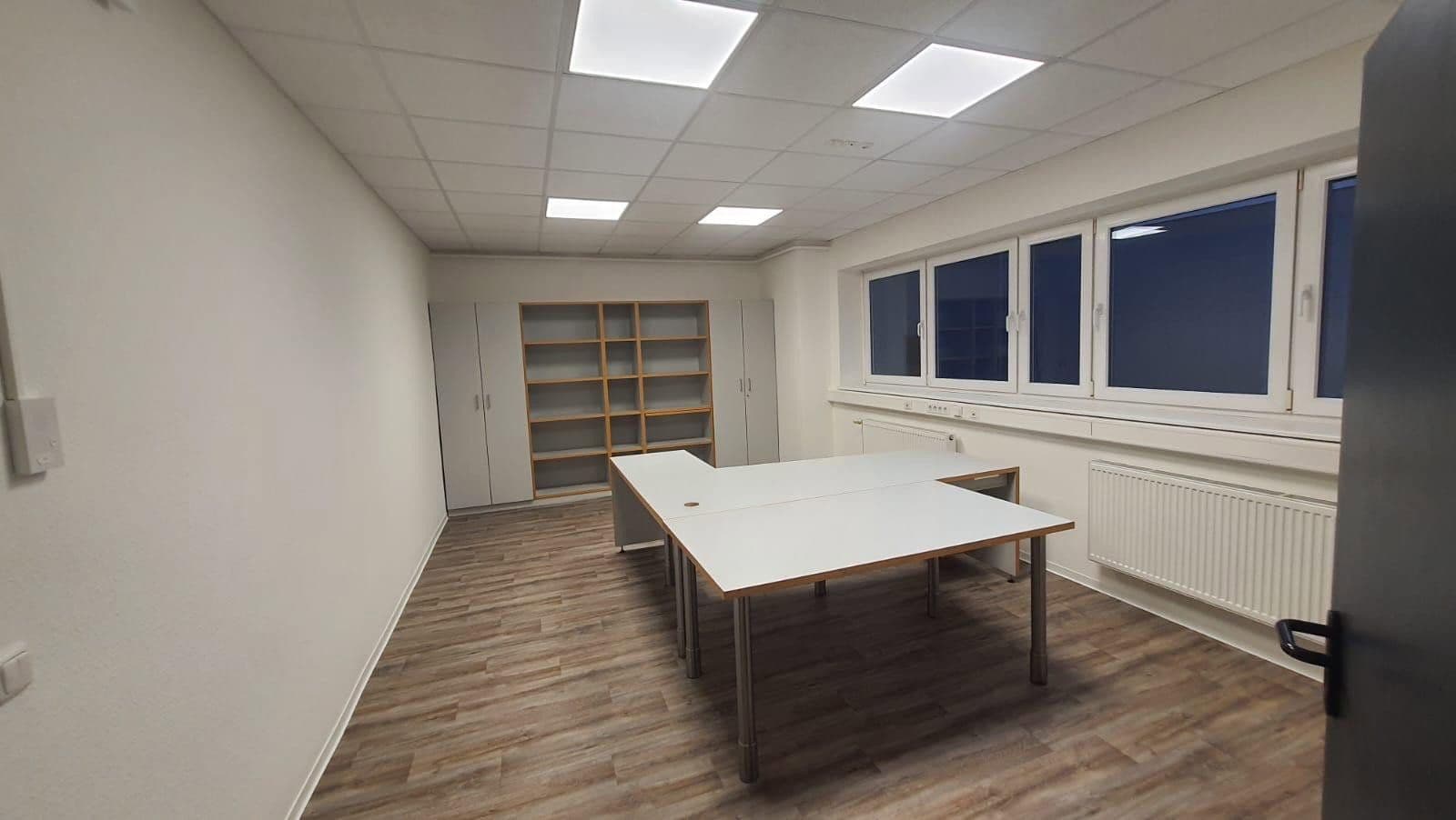 Pronájem nebytového prostoru 968 m², Müglitztalstraße 43, 45, Dohna, Sasko Pronájem nebytového prostoru 968 m², Müglitztalstraße 43, 45, Dohna, Sasko