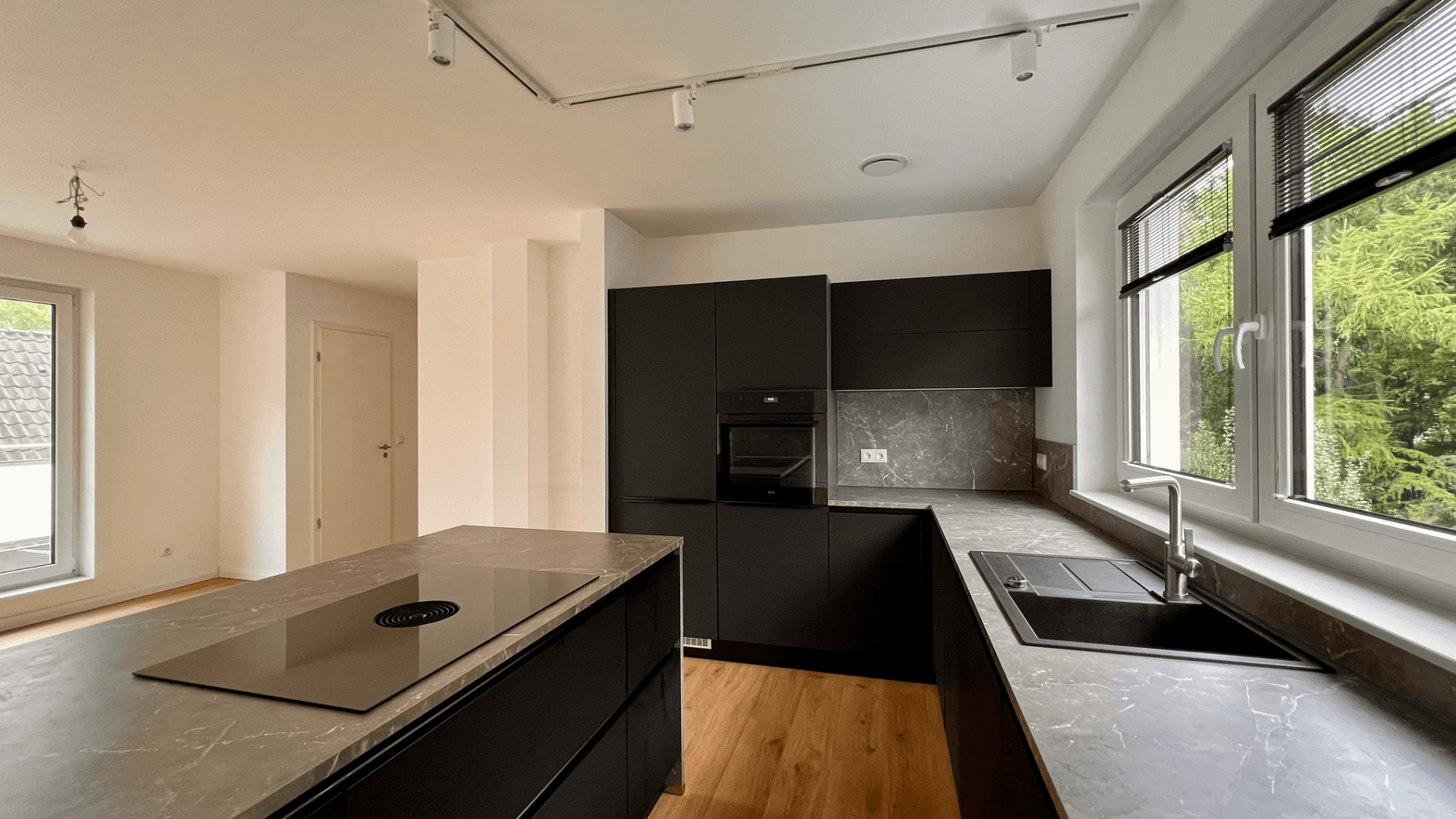 Pronájem bytu 3+1 133 m², Ochsenzoller Straße 79, Norderstedt, Šlesvicko-Holštýnsko Pronájem bytu 3+1 133 m², Ochsenzoller Straße 79, Norderstedt, Šlesvicko-Holštýnsko