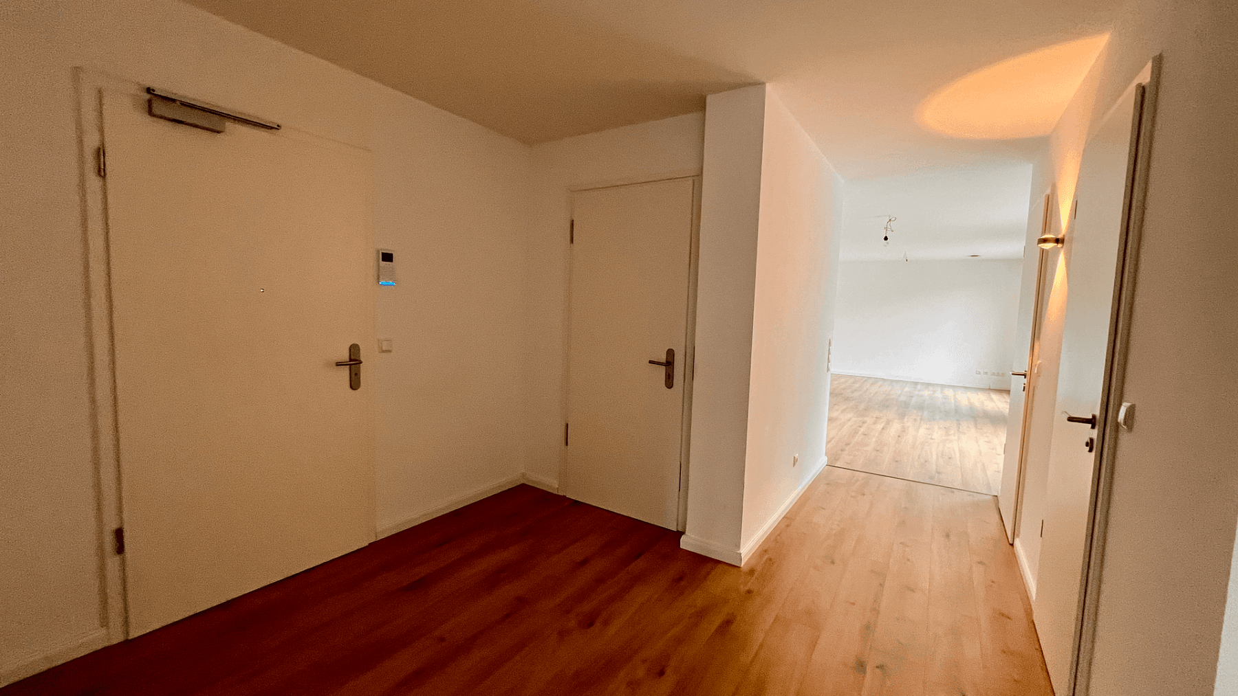 Pronájem bytu 3+1 133 m², Ochsenzoller Straße 79, Norderstedt, Šlesvicko-Holštýnsko Pronájem bytu 3+1 133 m², Ochsenzoller Straße 79, Norderstedt, Šlesvicko-Holštýnsko