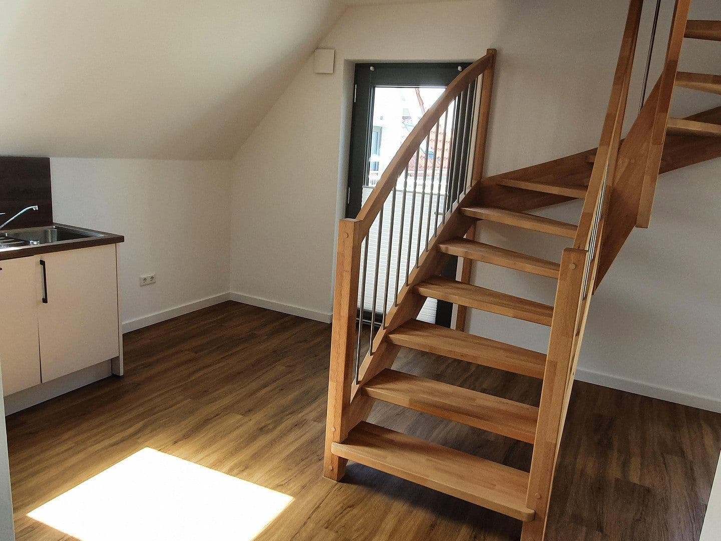 Pronájem bytu 2+1 69 m², Westheimer Straße 3, Hofgeismar, Hessen Pronájem bytu 2+1 69 m², Westheimer Straße 3, Hofgeismar, Hessen