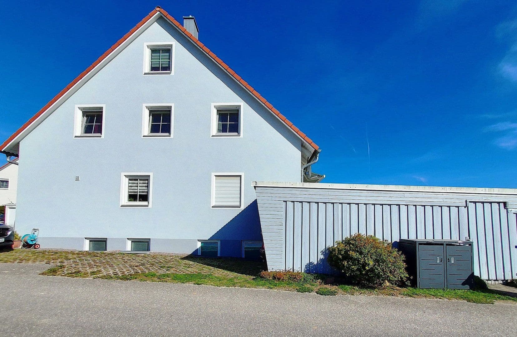 Prodej domu 145 m², pozemek 200 m², Teugn, Bavorsko Prodej domu 145 m², pozemek 200 m², Teugn, Bavorsko