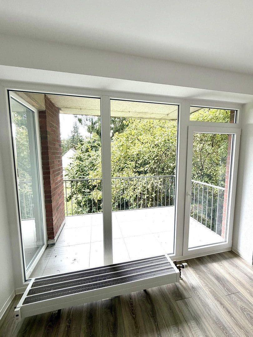 Pronájem bytu 2+1 62 m², Torfbruchstrasse 107, Düsseldorf, Severní Porýní-Vestfálsko Pronájem bytu 2+1 62 m², Torfbruchstrasse 107, Düsseldorf, Severní Porýní-Vestfálsko
