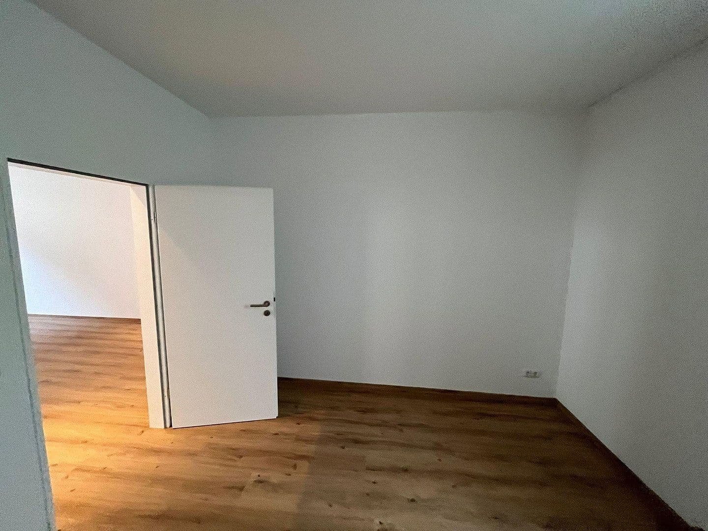 Pronájem bytu 4+1 136 m², Ländgasse 135a, Landshut, Bavorsko Pronájem bytu 4+1 136 m², Ländgasse 135a, Landshut, Bavorsko