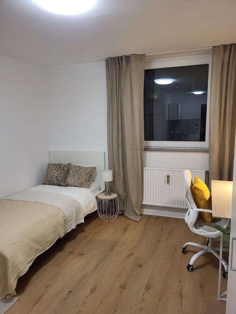 Prodej bytu 1+1 18 m², Erlangen, Bavorsko Prodej bytu 1+1 18 m², Erlangen, Bavorsko