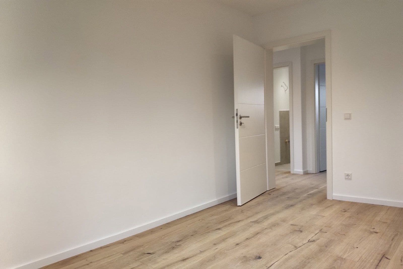 Pronájem bytu 2+1 60 m², Mörscher Straße 34, Frankenthal (Pfalz), Porýní-Falc Pronájem bytu 2+1 60 m², Mörscher Straße 34, Frankenthal (Pfalz), Porýní-Falc