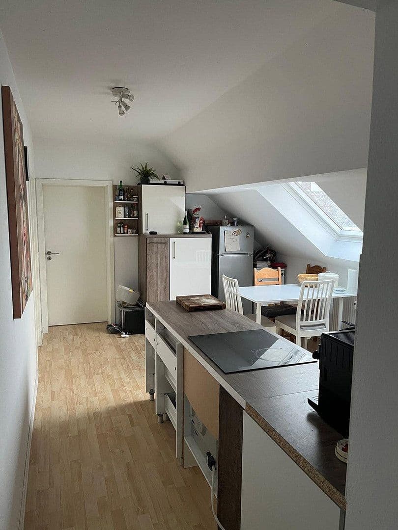 Pronájem bytu 4+1 100 m², Karlsruhe, Bádensko-Württembersko Pronájem bytu 4+1 100 m², Karlsruhe, Bádensko-Württembersko
