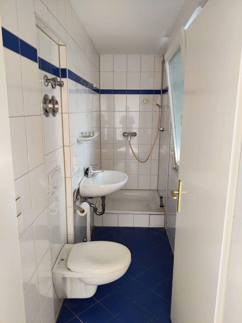 Pronájem bytu 1+1 37 m², Kinzigstraße 56, Kehl, Bádensko-Württembersko Pronájem bytu 1+1 37 m², Kinzigstraße 56, Kehl, Bádensko-Württembersko