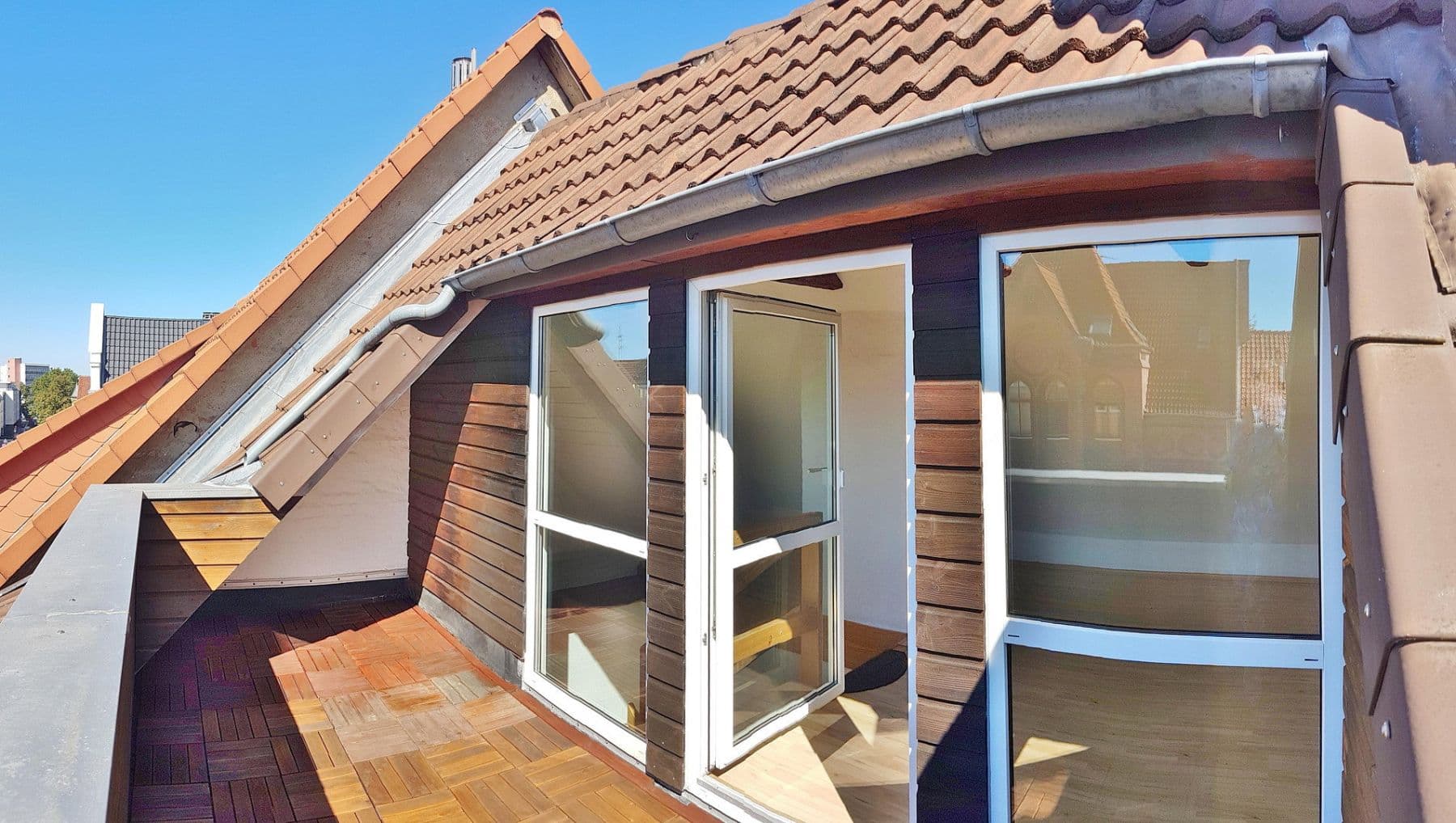 Pronájem bytu 4+1 135 m², Hildesheim, Dolní Sasko Pronájem bytu 4+1 135 m², Hildesheim, Dolní Sasko