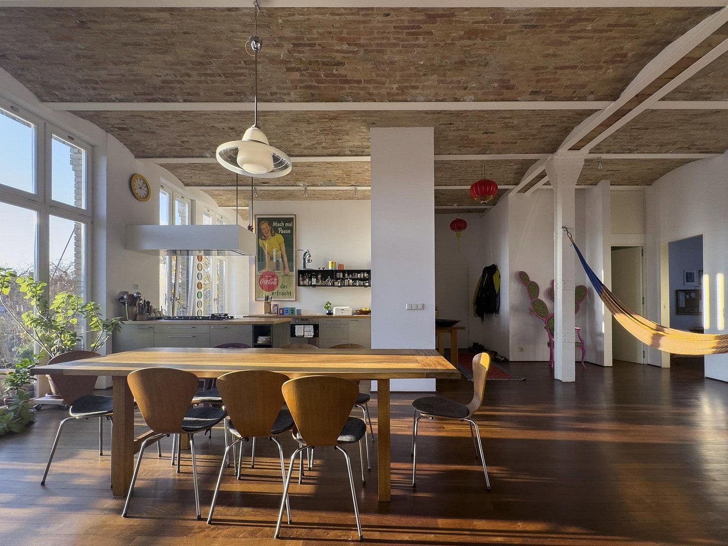 Prodej bytu 5+1 206 m², Berlin, Berlín Prodej bytu 5+1 206 m², Berlin, Berlín