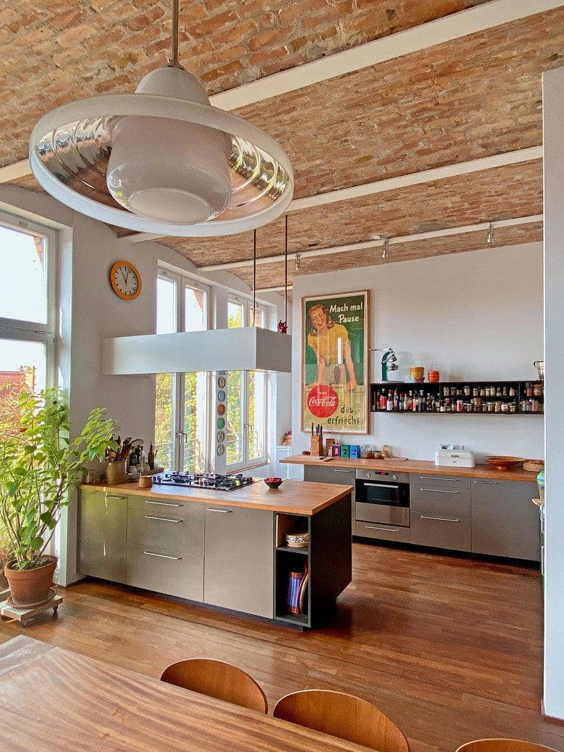 Prodej bytu 5+1 206 m², Berlin, Berlín Prodej bytu 5+1 206 m², Berlin, Berlín