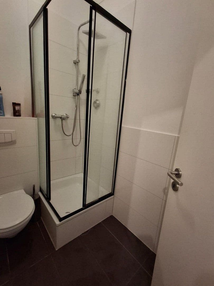 Pronájem bytu 1+1 18 m², Landsberger Str. 478, München/Pasing, Bavorsko Pronájem bytu 1+1 18 m², Landsberger Str. 478, München/Pasing, Bavorsko