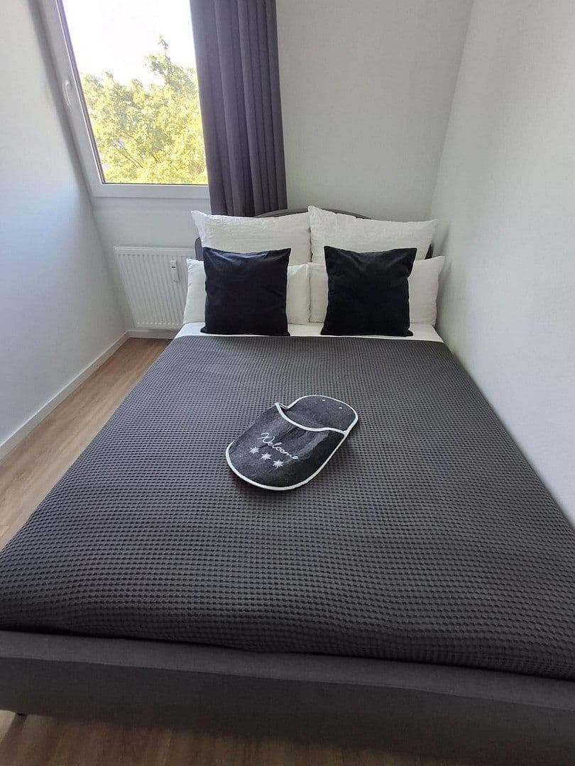 Pronájem bytu 1+1 18 m², Landsberger Str. 478, München/Pasing, Bavorsko Pronájem bytu 1+1 18 m², Landsberger Str. 478, München/Pasing, Bavorsko