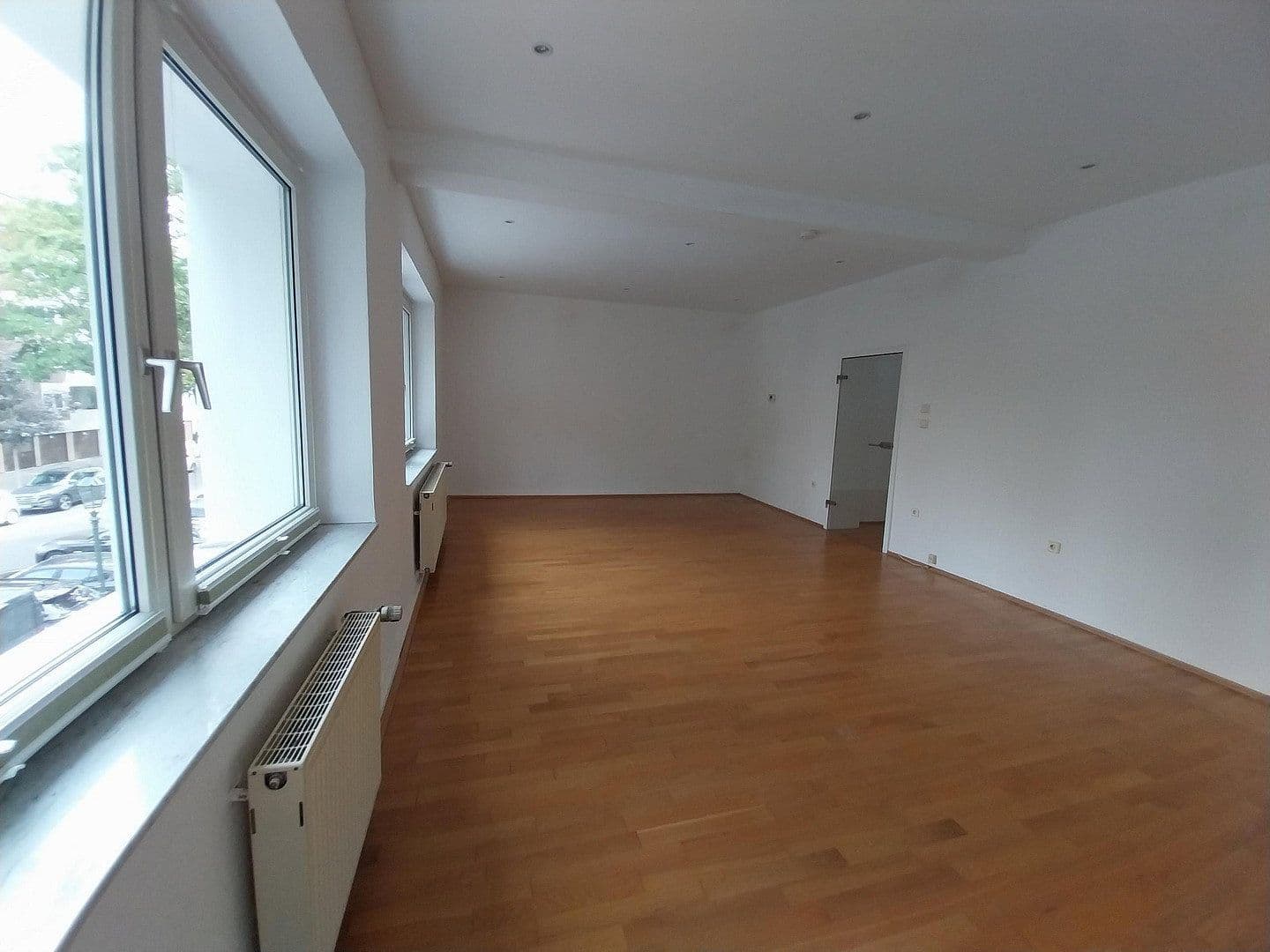 Prodej bytu 3+1 84 m², Spichernstr. 41, Düsseldorf-Derendorf, Severní Porýní-Vestfálsko Prodej bytu 3+1 84 m², Spichernstr. 41, Düsseldorf-Derendorf, Severní Porýní-Vestfálsko