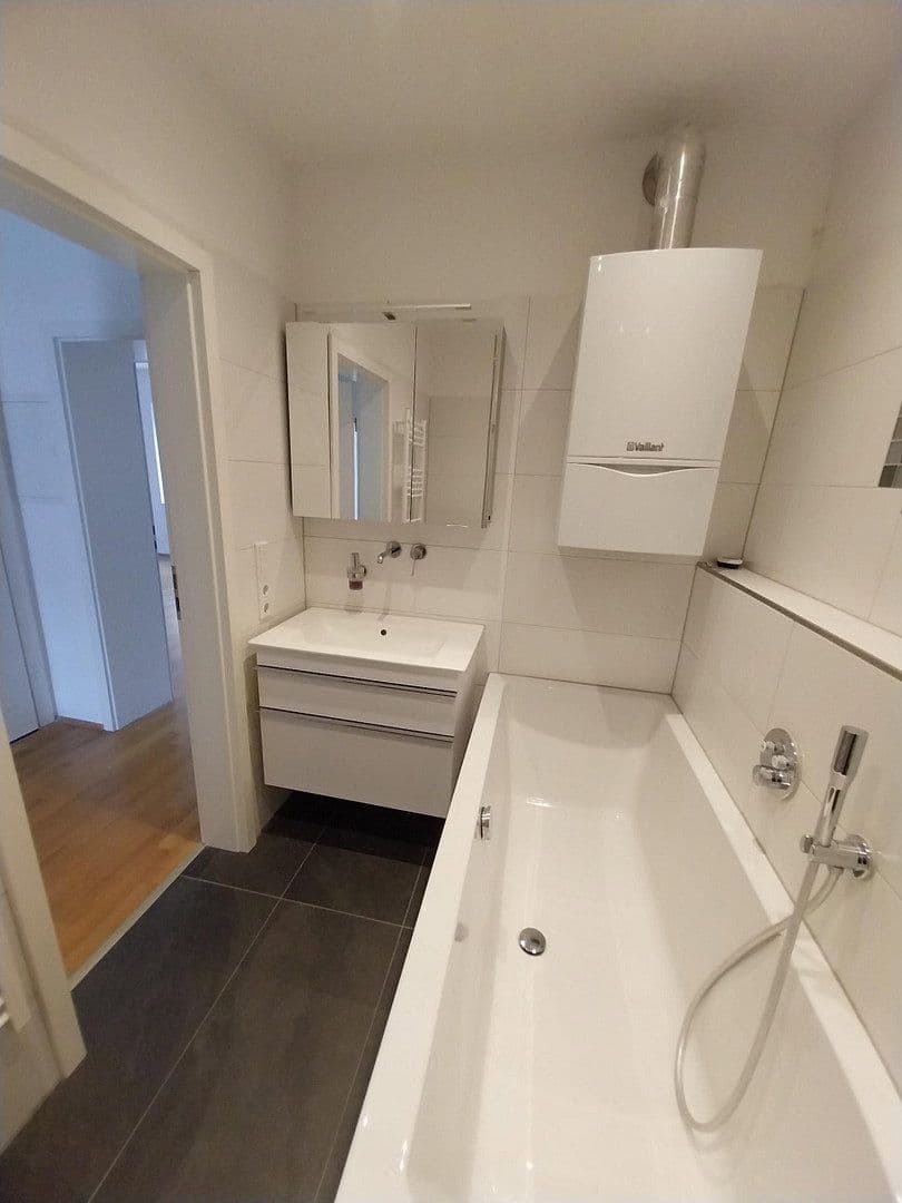 Prodej bytu 3+1 84 m², Spichernstr. 41, Düsseldorf-Derendorf, Severní Porýní-Vestfálsko Prodej bytu 3+1 84 m², Spichernstr. 41, Düsseldorf-Derendorf, Severní Porýní-Vestfálsko