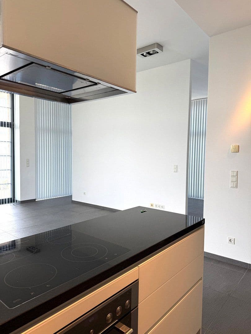 Pronájem bytu 2+1 70 m², An der Filmfabrik 21, Köpenick, Berlín Pronájem bytu 2+1 70 m², An der Filmfabrik 21, Köpenick, Berlín