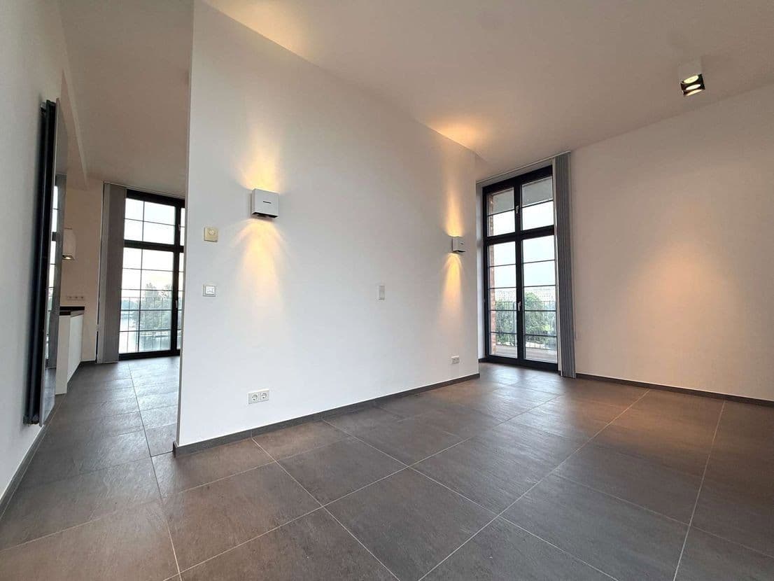Pronájem bytu 2+1 70 m², An der Filmfabrik 21, Köpenick, Berlín Pronájem bytu 2+1 70 m², An der Filmfabrik 21, Köpenick, Berlín