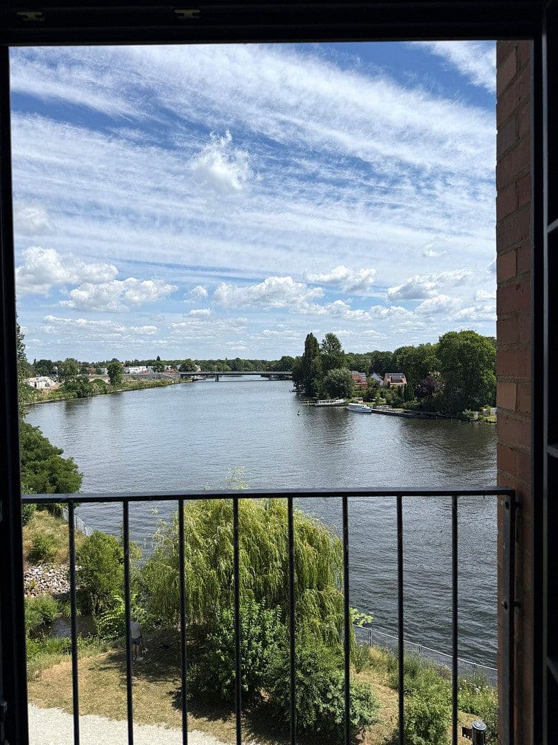 Pronájem bytu 2+1 70 m², An der Filmfabrik 21, Köpenick, Berlín Pronájem bytu 2+1 70 m², An der Filmfabrik 21, Köpenick, Berlín