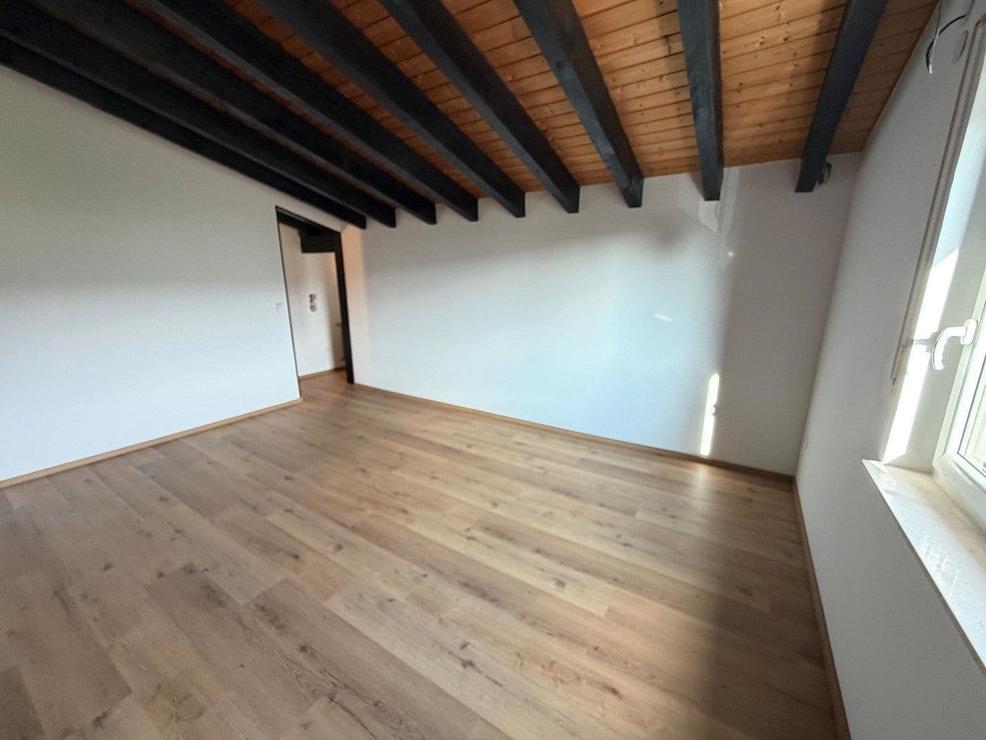 Pronájem bytu 3+kk 92 m², Adlerstr. 22, Aalen, Bádensko-Württembersko Pronájem bytu 3+kk 92 m², Adlerstr. 22, Aalen, Bádensko-Württembersko