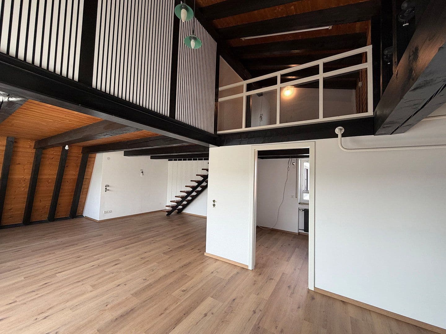 Pronájem bytu 3+kk 92 m², Adlerstr. 22, Aalen, Bádensko-Württembersko Pronájem bytu 3+kk 92 m², Adlerstr. 22, Aalen, Bádensko-Württembersko