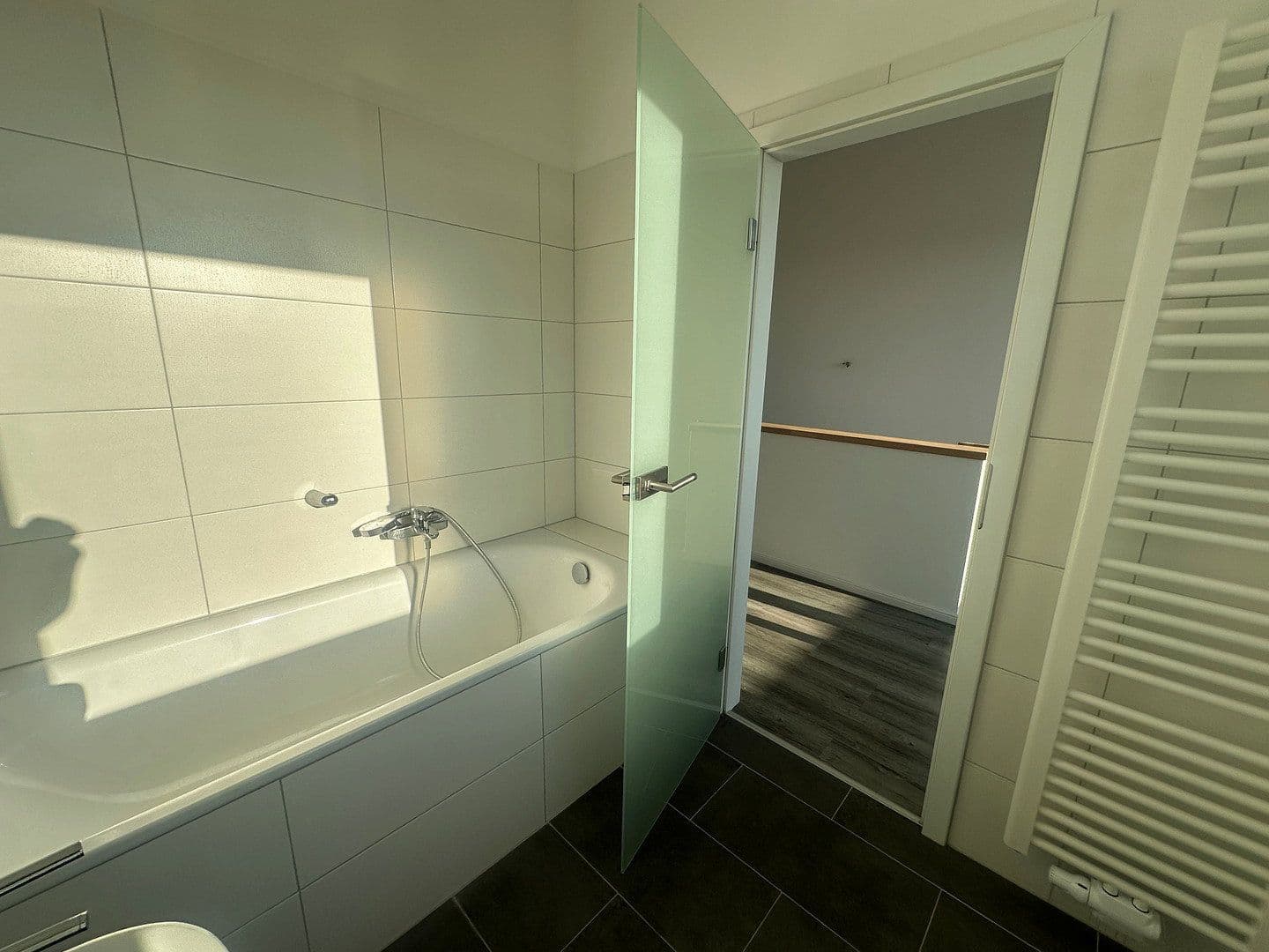 Pronájem bytu 3+kk 106 m², Mannheim, Bádensko-Württembersko Pronájem bytu 3+kk 106 m², Mannheim, Bádensko-Württembersko