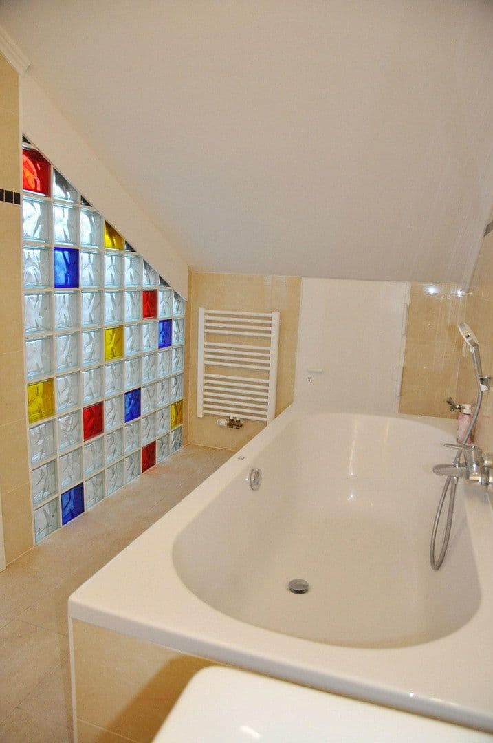 Prodej bytu 4+1 111 m², Milbertshofen - München, Bavorsko Prodej bytu 4+1 111 m², Milbertshofen - München, Bavorsko