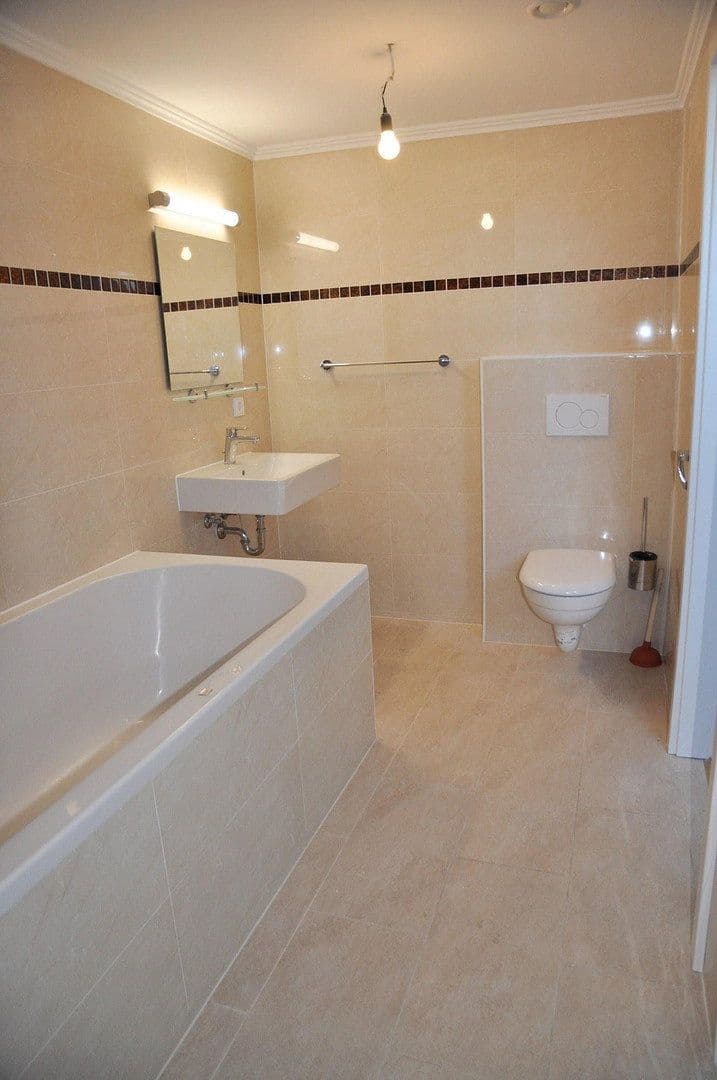 Prodej bytu 4+1 111 m², Milbertshofen - München, Bavorsko Prodej bytu 4+1 111 m², Milbertshofen - München, Bavorsko