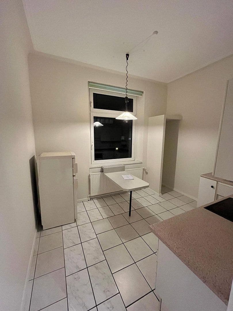 Pronájem bytu 2+1 34 m², Hattinger Str. 915, Bochum, Severní Porýní-Vestfálsko Pronájem bytu 2+1 34 m², Hattinger Str. 915, Bochum, Severní Porýní-Vestfálsko