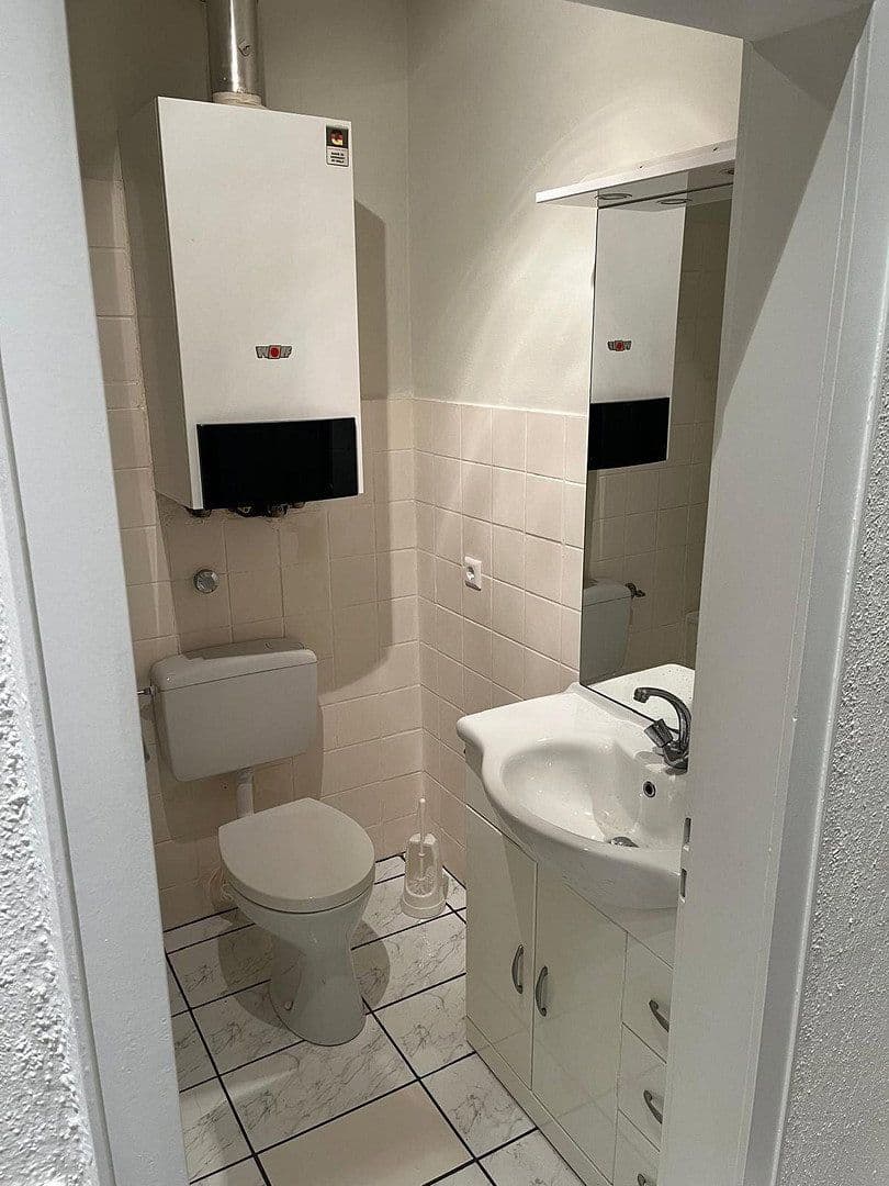 Pronájem bytu 2+1 34 m², Hattinger Str. 915, Bochum, Severní Porýní-Vestfálsko Pronájem bytu 2+1 34 m², Hattinger Str. 915, Bochum, Severní Porýní-Vestfálsko
