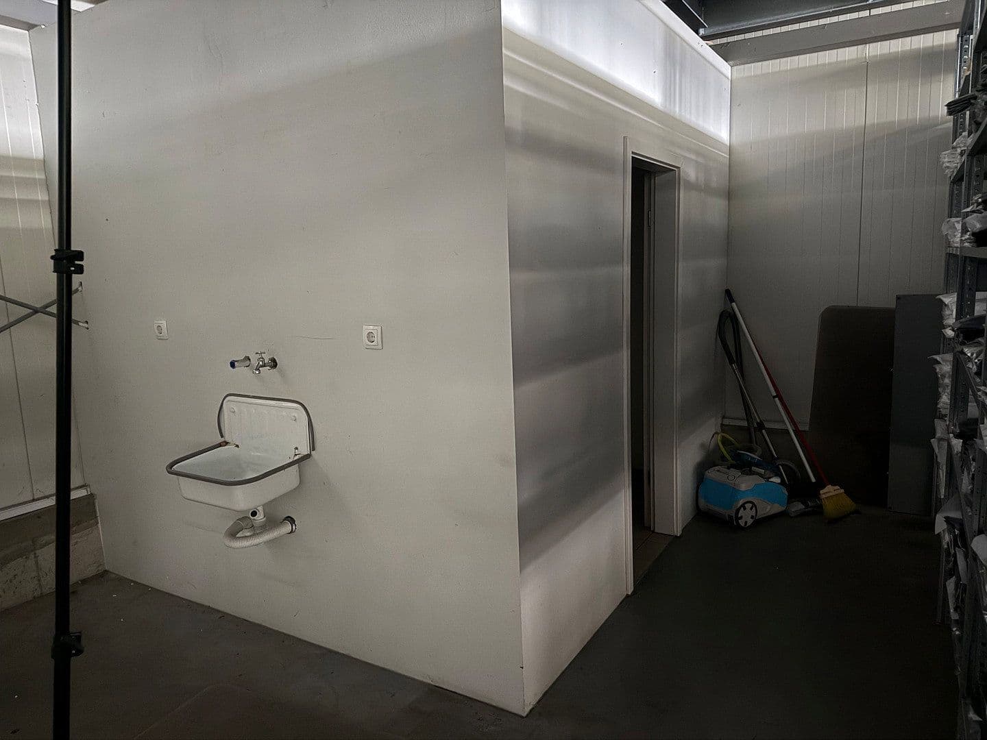 Pronájem nebytového prostoru 5.700 m², An den Fördertürmen 24, Hamm, Severní Porýní-Vestfálsko Pronájem nebytového prostoru 5.700 m², An den Fördertürmen 24, Hamm, Severní Porýní-Vestfálsko