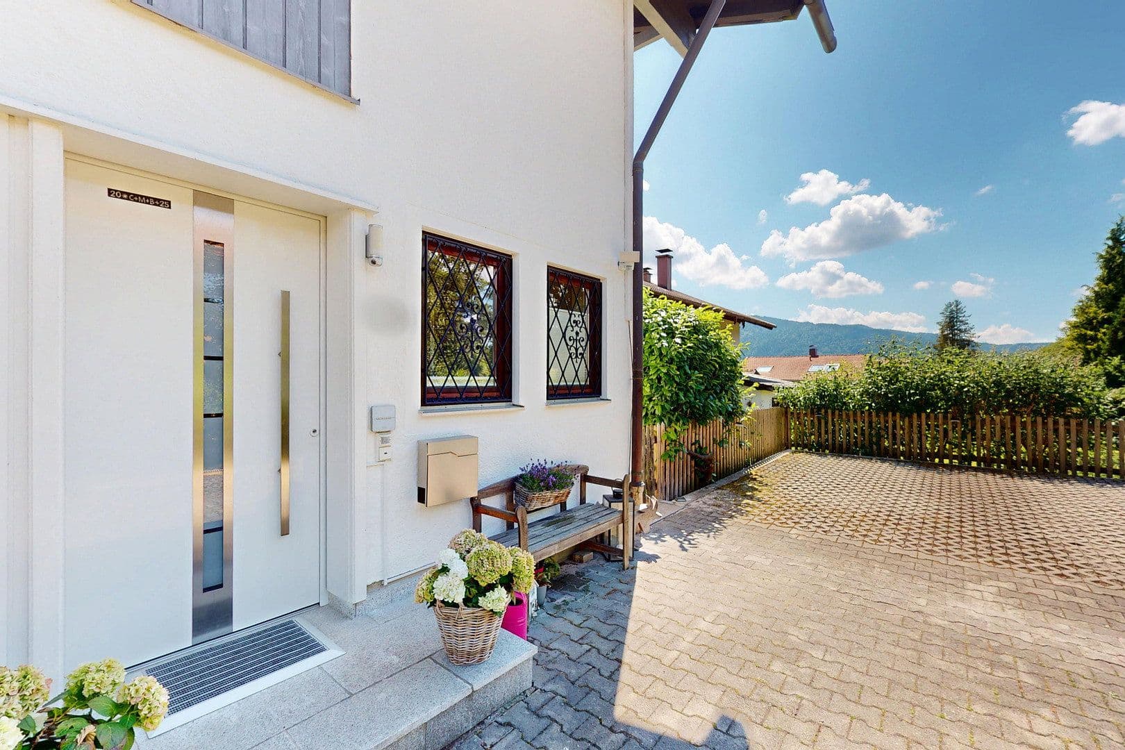 Prodej domu 190 m², pozemek 627 m², Gmund a. Tegernsee, Bavorsko Prodej domu 190 m², pozemek 627 m², Gmund a. Tegernsee, Bavorsko