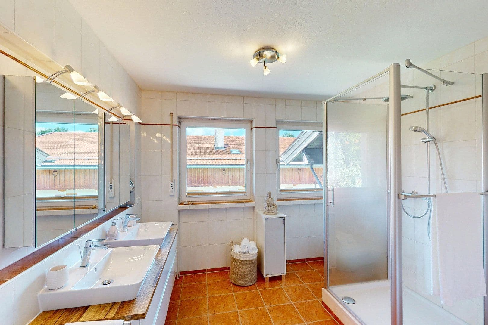 Prodej domu 190 m², pozemek 627 m², Gmund a. Tegernsee, Bavorsko Prodej domu 190 m², pozemek 627 m², Gmund a. Tegernsee, Bavorsko