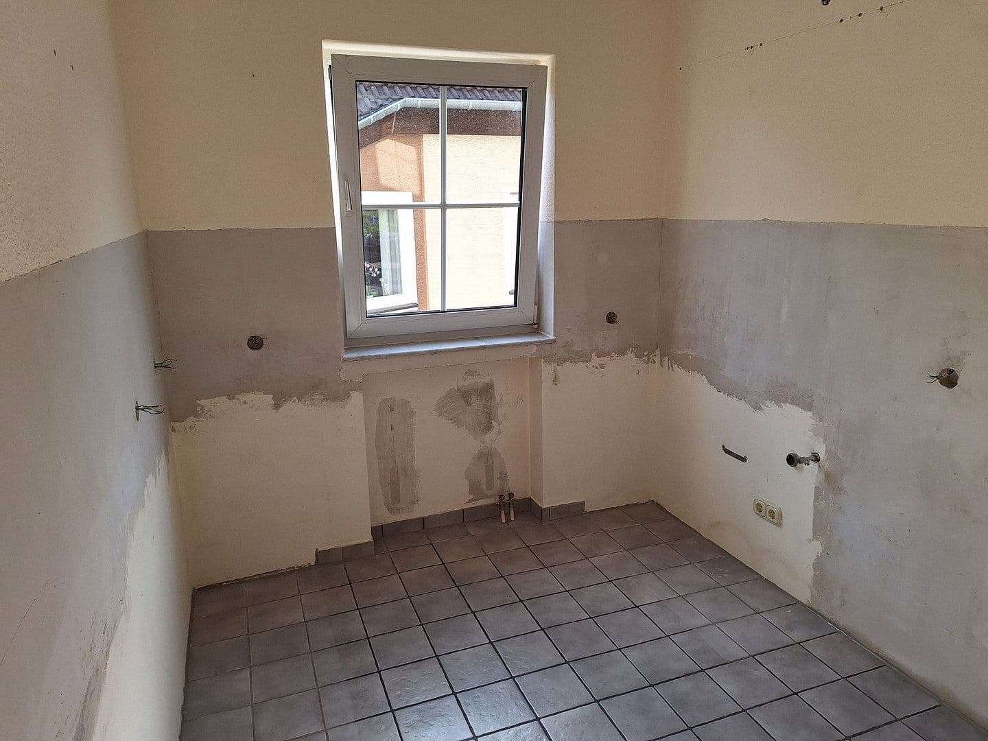 Pronájem bytu 2+1 76 m², Berliner Allee, Iserlohn, Severní Porýní-Vestfálsko Pronájem bytu 2+1 76 m², Berliner Allee, Iserlohn, Severní Porýní-Vestfálsko