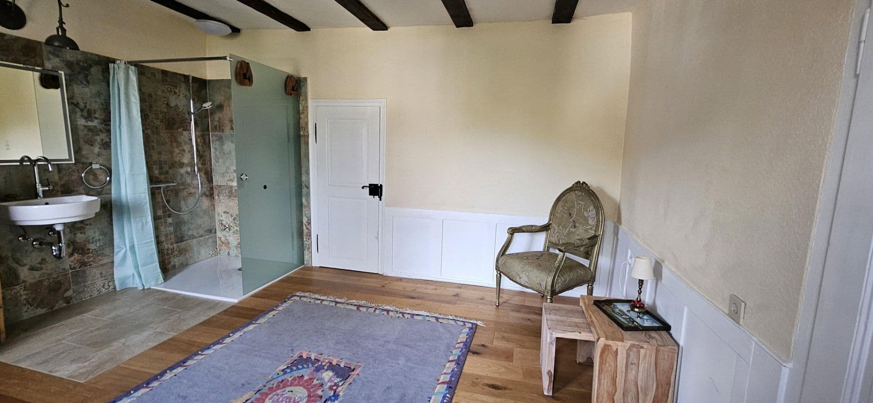 Prodej domu 240 m², pozemek 744 m², Biebergemünd, Hessen Prodej domu 240 m², pozemek 744 m², Biebergemünd, Hessen