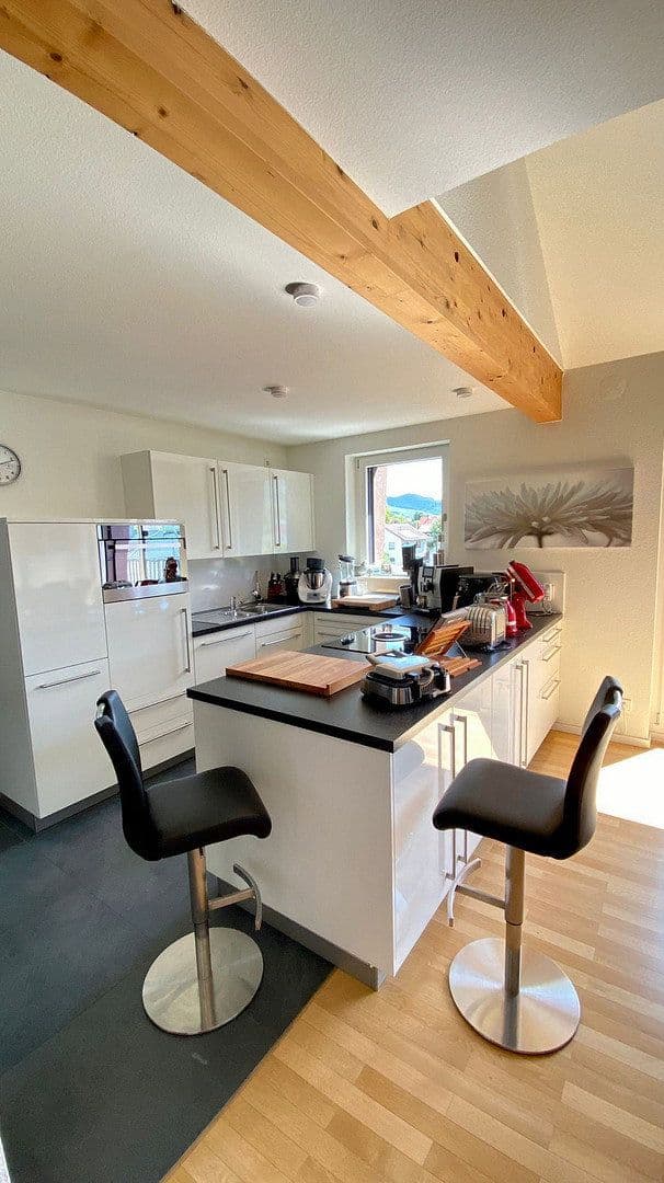 Pronájem bytu 5+1 185 m², Bühl, Bádensko-Württembersko Pronájem bytu 5+1 185 m², Bühl, Bádensko-Württembersko