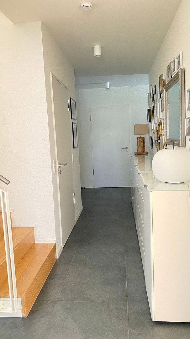 Pronájem bytu 5+1 185 m², Bühl, Bádensko-Württembersko Pronájem bytu 5+1 185 m², Bühl, Bádensko-Württembersko